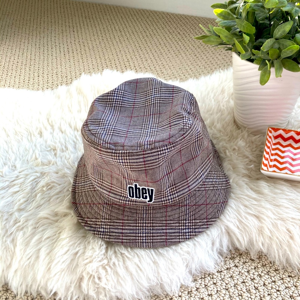 Obey Dayton check bucket hat